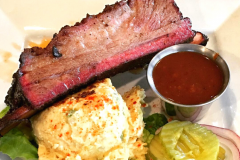 Ribs and Mashed Potatoes
